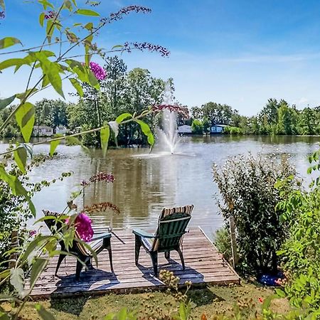Cozy Home In Oosterwolde With Sauna Extérieur photo